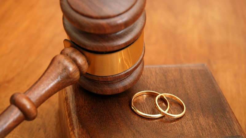Изненађујућа одлука Врховног суда! Пљување по лицу свекрве узрокује развод