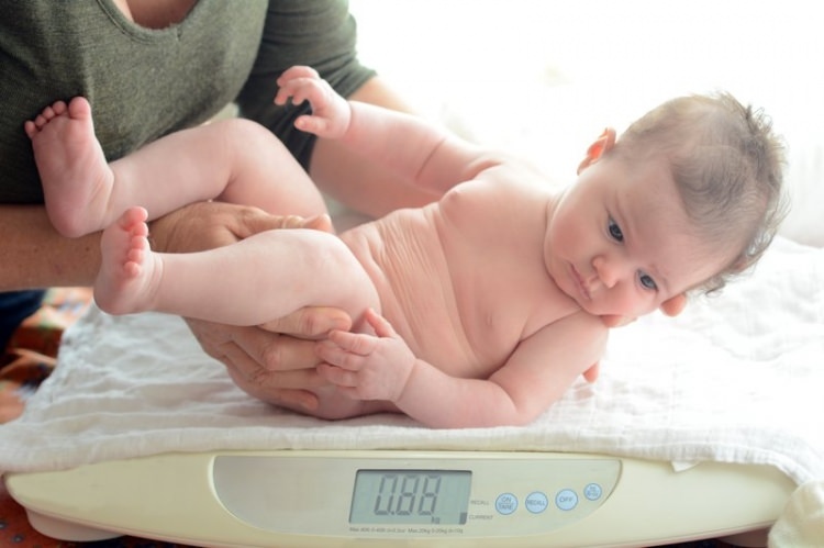 Како измерити висину и тежину беба