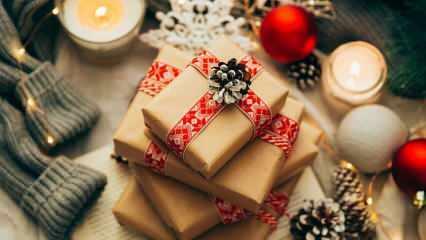 Који поклон добијате за Божић? Предлози поклона за Нову годину за жене 2023