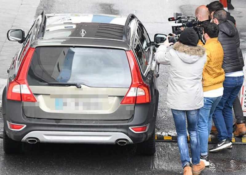Кенан имирзалıоглу, који је ушао у његов аутомобил, отишао је одатле.