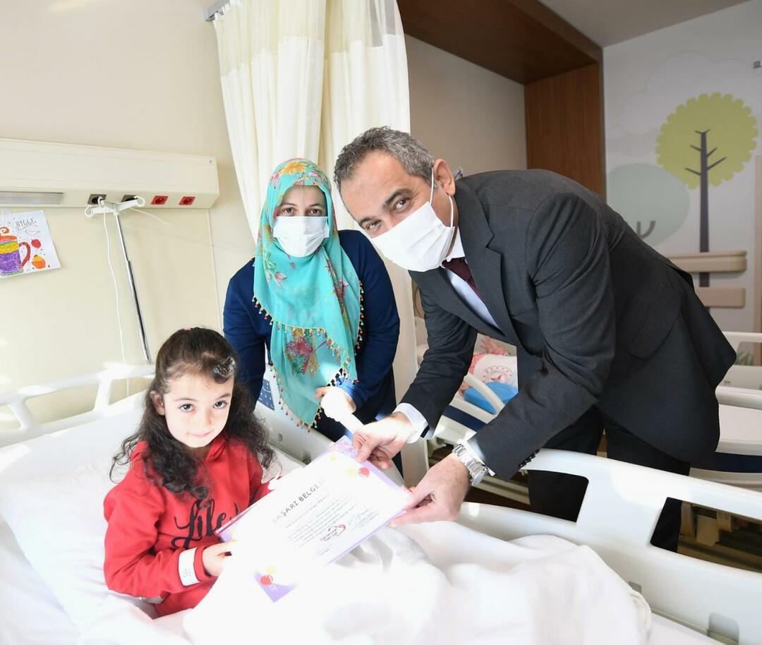 Емине Ердоган пренела своје жеље за излечењем деци која су лечена у болници