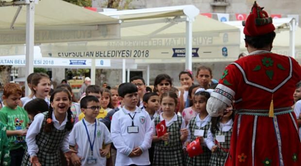 Деца су започела школу са 500 година отоманске традиције