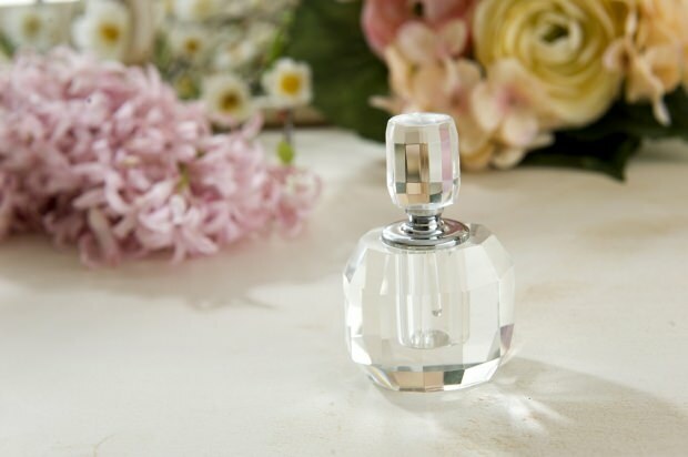 Је ли штетно стиснути парфем