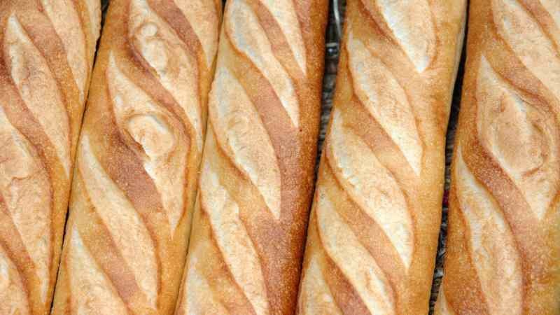Шта значи француски? Како направити француски хлеб? Француско прављење хлеба код куће
