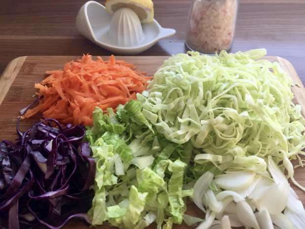 Како направити практичну салату од купуса из Цолеслав-а?