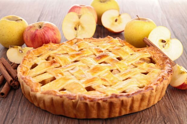 Како направити најлакшу питу од јабука? Савети за пуњење пите од јабука