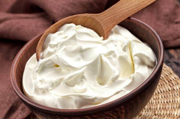 Које су предности јогурта? Шта се догађа ако пијете сок од јогурта на празан стомак?
