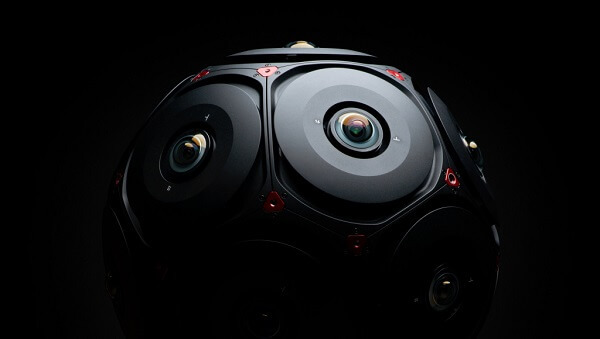 Оцулус је РЕД представио камеру Манифолд са Фацебоок 360, професионалном 3Д / 360 ° камером, спремном за подешавање, створеном у партнерству са РЕД-ом.