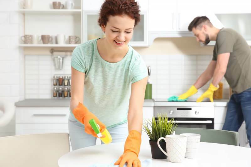 Како се врши чишћење у марту? Најлакши савети за чишћење