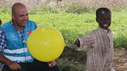 Изненађење деце која су балоне видела први пут