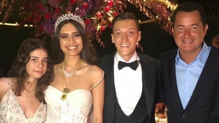 Ацун Илıцалı вечерао је са тек ожењеним Амине и Месут Озил