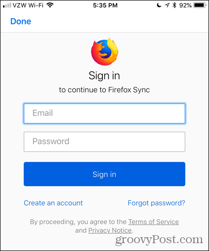 Унесите своју е-пошту и лозинку у Фирефок за иОС