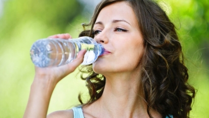7 ситуација у којима не бисте требали пити воду