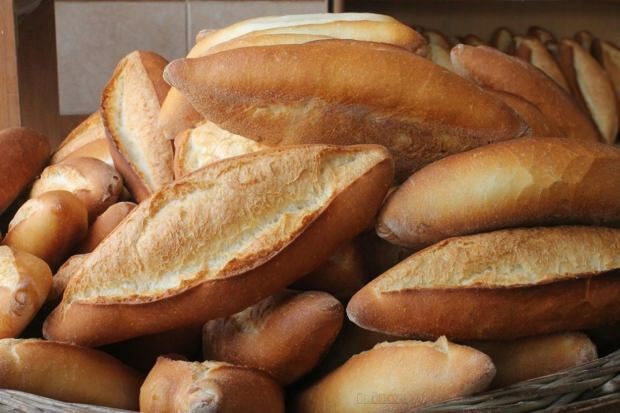 Да ли је хлеб штетан? Шта ако недељу дана не једете хлеб? Можемо ли живети од само хлеба и воде?