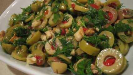 Како направити зелену салату од маслина? Салата од маслина у Хатаи стилу
