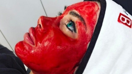 Вампирска маска Ким Кардасхиан сада је у Турској!