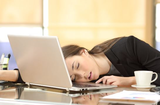 нагли напади спавања у радном окружењу могу изазвати прекомерну болест спавања