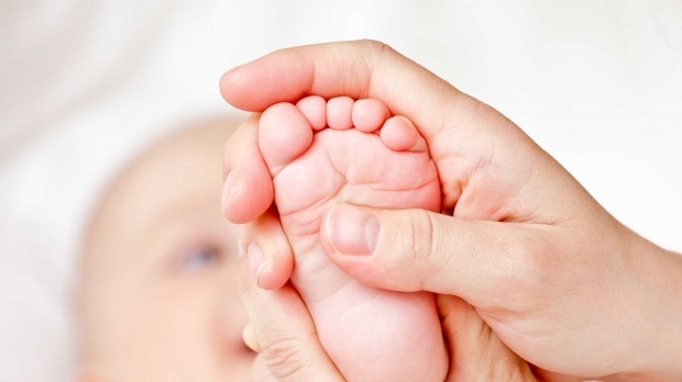 Зашто се узима крв из пете код новорођенчади? Захтеви за тестирање пете крви код одојчади