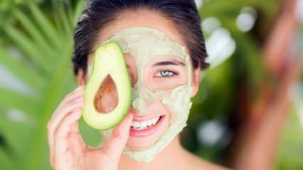 Како направити маску за кожу с авокадом?