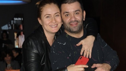 Подршка Цеиди Дувенци и његовој супрузи Цем Иıлмаз