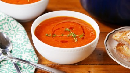Како направити једноставну супу од парадајза код куће?