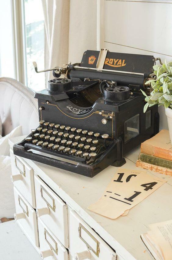 Употреба писаће машине у декорацији дома 