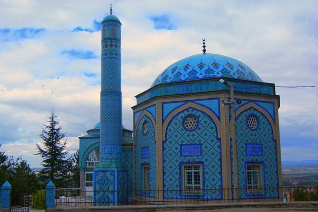 Поплочана џамија