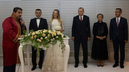 Председник Ердоган придружио се венчању два пара