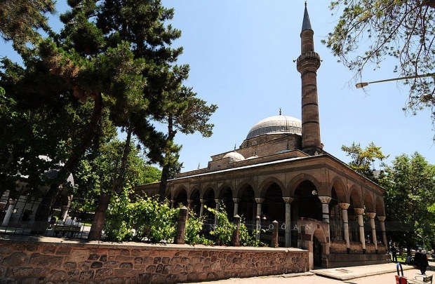 Курсунлу џамија