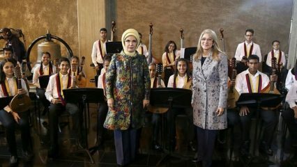 Специјални музички наступ за прву даму Ердоган у Венецуели