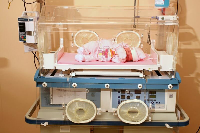 Колико дана бебе остају у инкубатору? Карактеристике инкубатора