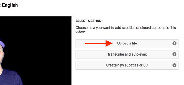 Изаберите Отпреми датотеку да бисте отпремили СРТ титлове за свој ИоуТубе видео.
