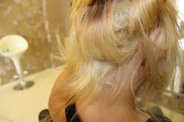 Шта се ради са горућом косом из средине? Како треба одржавати третирану косу?