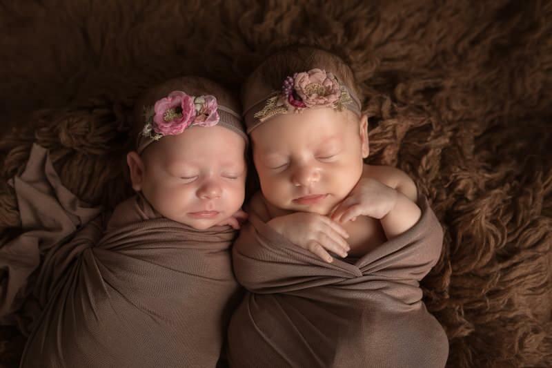 Шта значи побацивање беба близанаца у сну