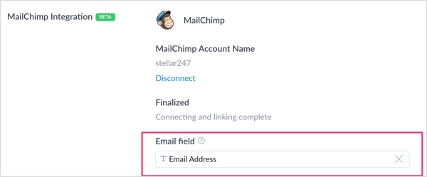 У одељку Интеграција Маилцхимп-а кликните на поље Поље е-поште и изаберите прилагођено поље које сте креирали за снимање адреса е-поште. 
