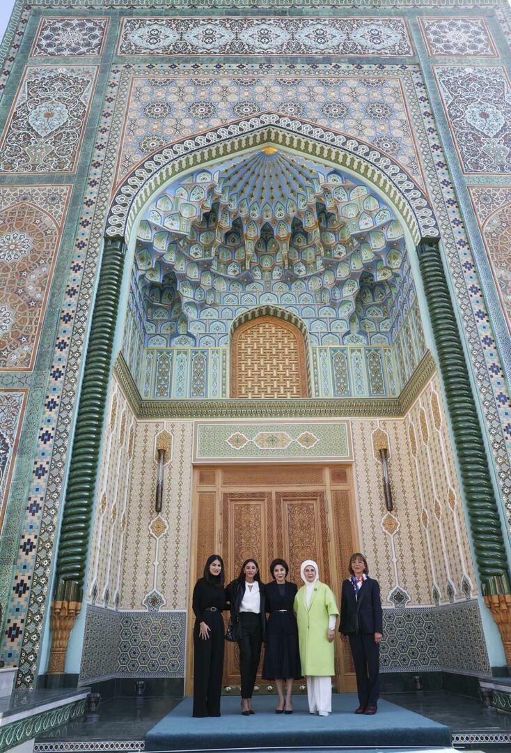 Емине Ердоган је поделила своју посету Узбекистану