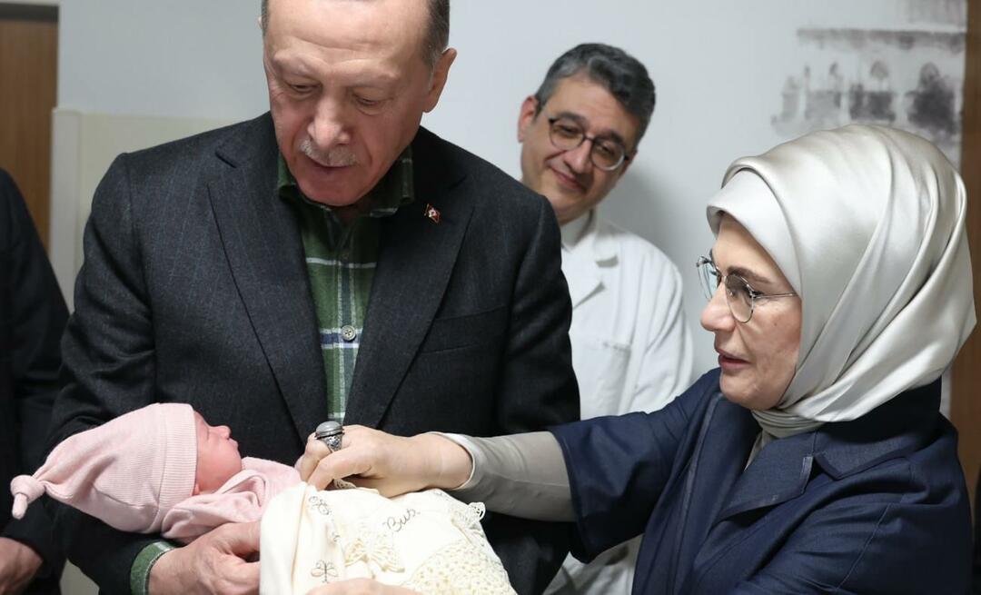 Председник Ердоган и његова супруга Емине Ердоган посетили су жртве земљотреса