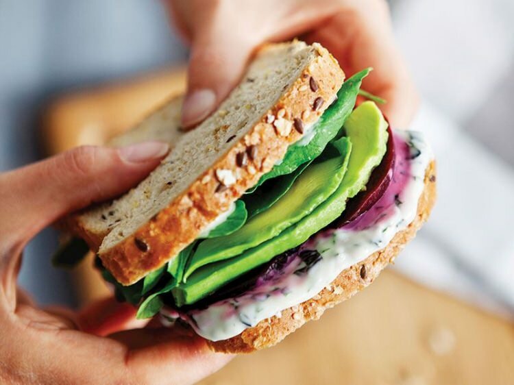 Како припремити једноставан сендвич?