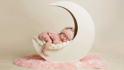 Како напредује развој сна код беба?