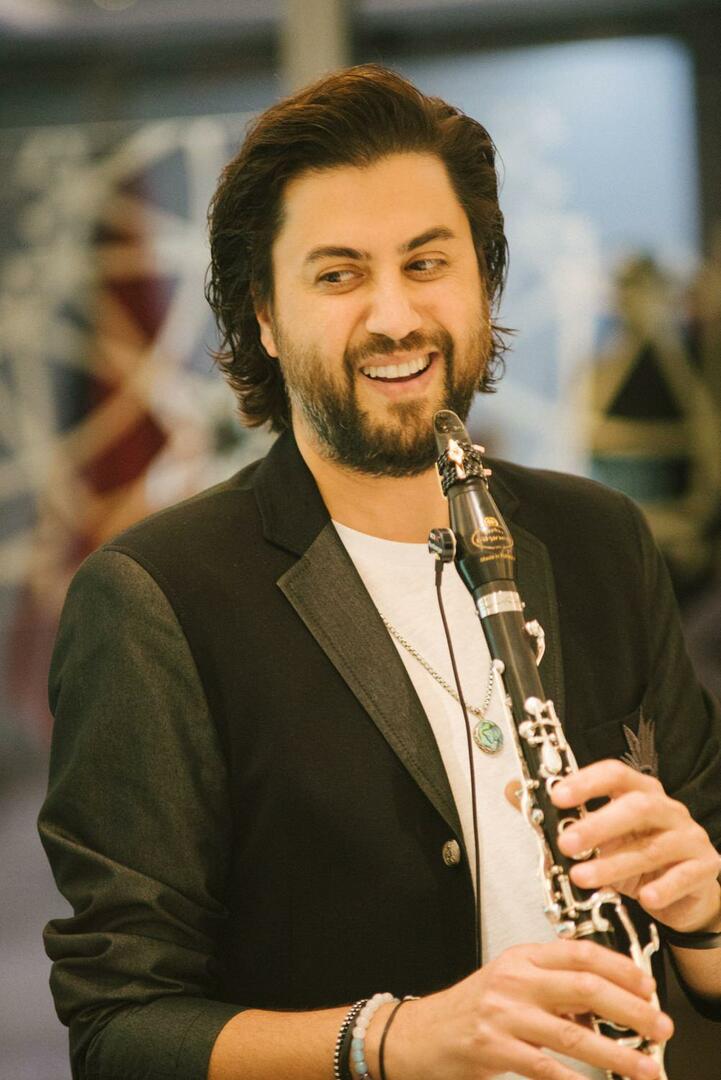 Серкан Цагрı је направио ветар турске музике у Америци