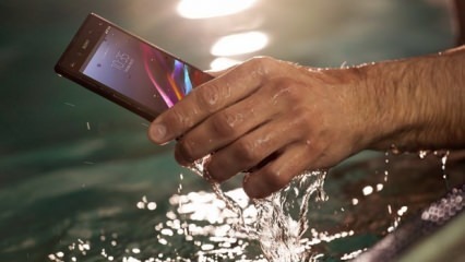 Шта треба учинити да телефон падне у воду?