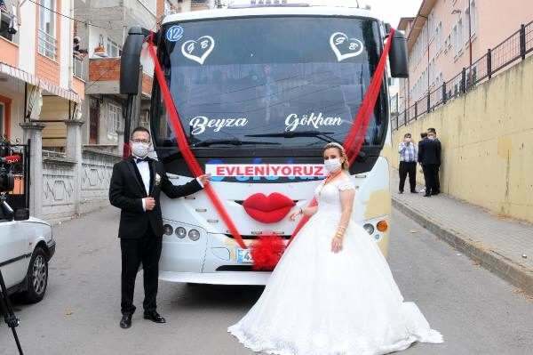 Остварио се сан возача који жели да шатл аутобус учини свадбеним аутомобилом!