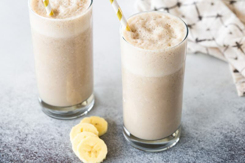Како направити најлакши млечни напитак од банане? Практични рецепт од млечног шејка од банане