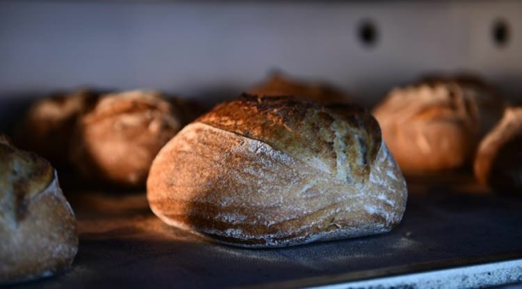 Како направити хлеб од киселог тијеста?