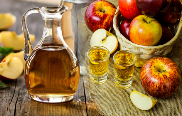 Како направити јабуково сирће са медом за слабљење? Метода мршављења јабучним сирћетом!