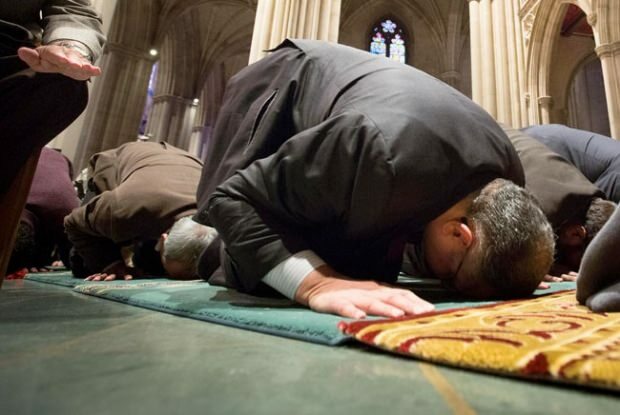 Како изводити молитву кад касни молитва са заједницом?