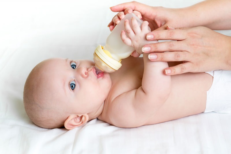 Употреба бочице за храњење новорођенчади