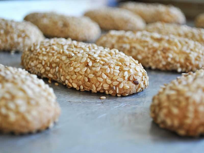 Како направити најлакше сезамове колачиће? Савети за сусамове колачиће