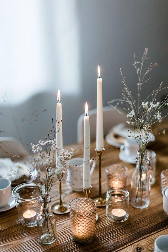 Употреба свећа у декорацији стола