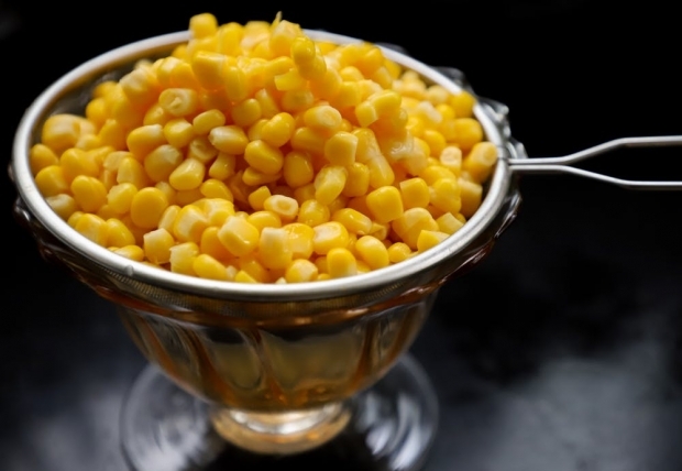 Како направити кукуруз у чашама код куће? Шта је трик?